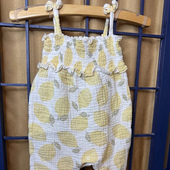 Emily & Oliver Lemon  Print Muslin Ruffle Romper 3–6M - Picture 2 of 6